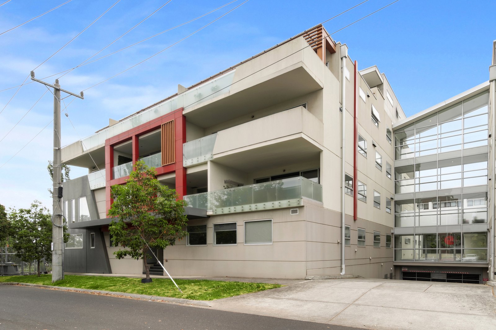 Real Estate and Property in 4/82 Raleigh Street, Essendon, VIC