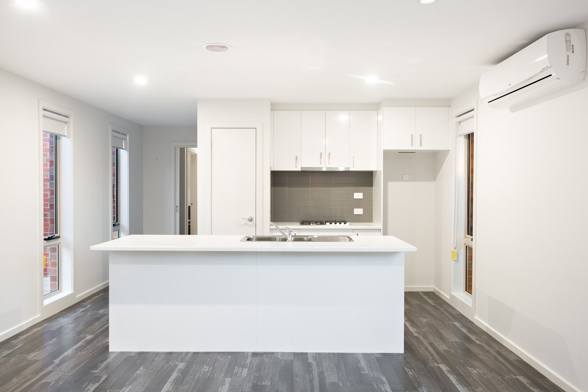 Gallery: 482A Gillies Street