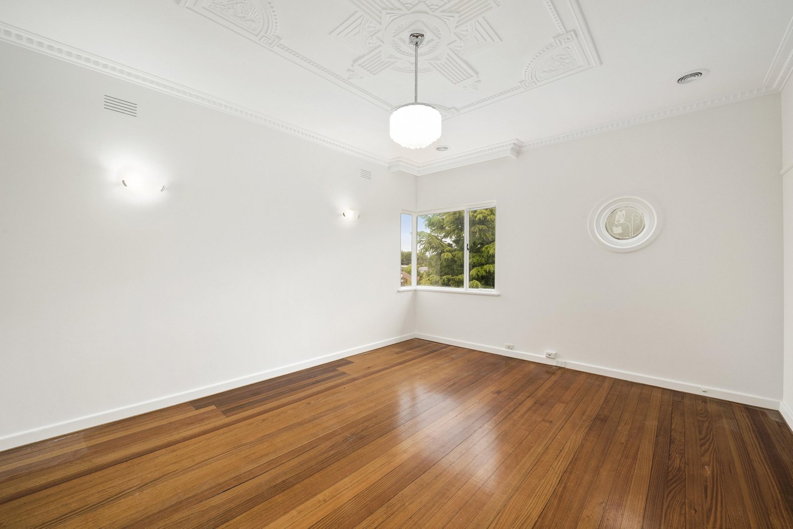 Real Estate and Property in 4/83 Orrong Road, Elsternwick, VIC