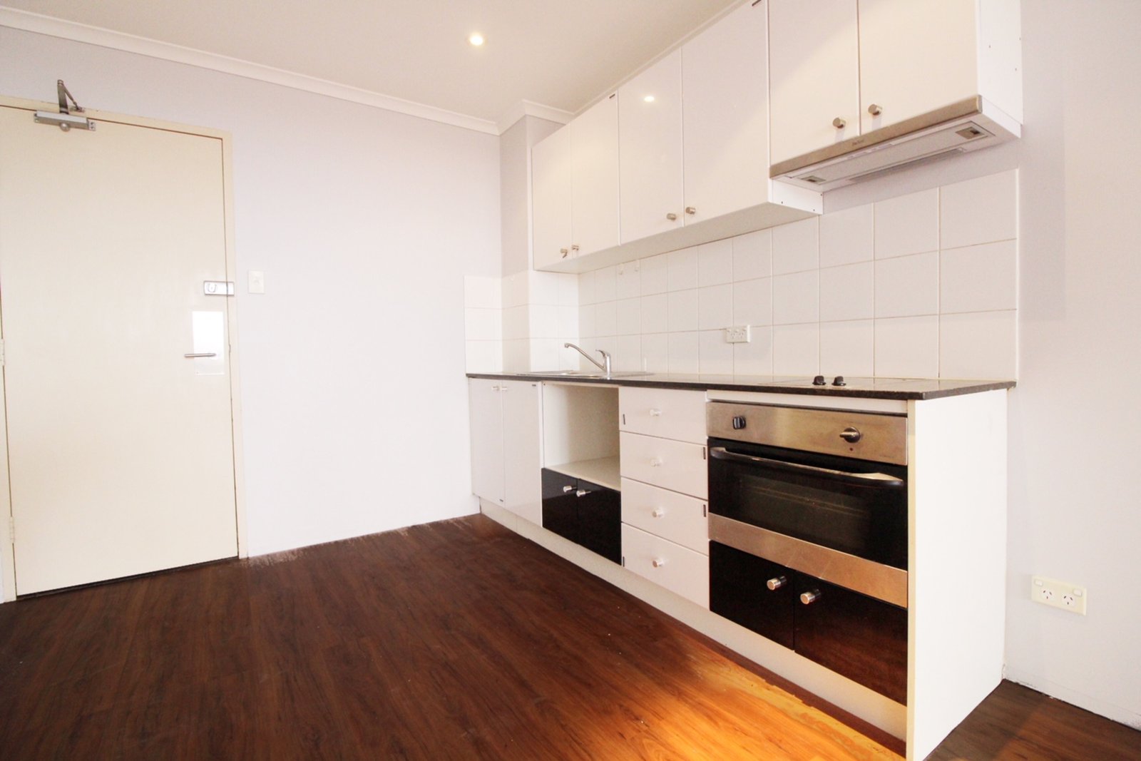 48/35 Alison Road KENSINGTON 3