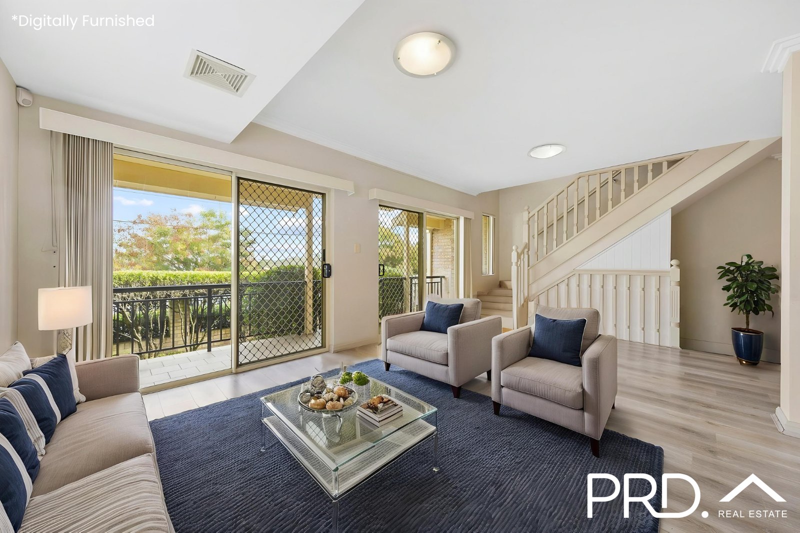 4/837 Henry Lawson Drive PICNIC POINT 4