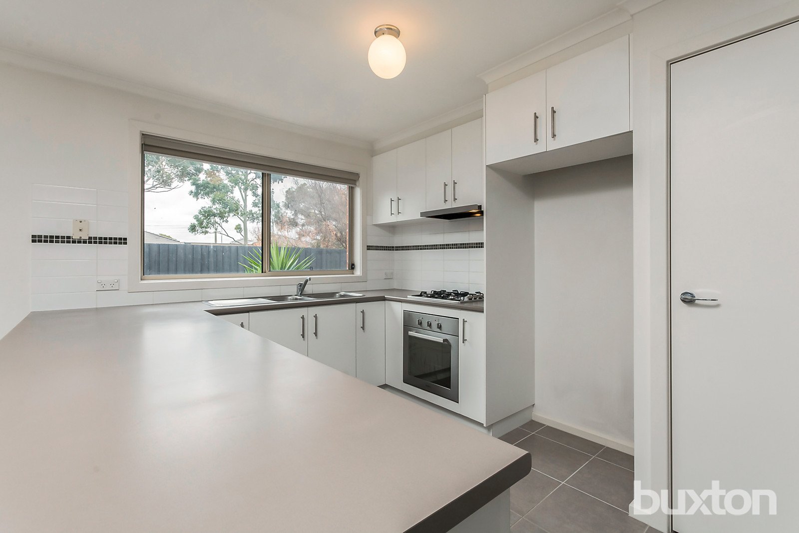 Gallery: 4/84 Donnybrook Road