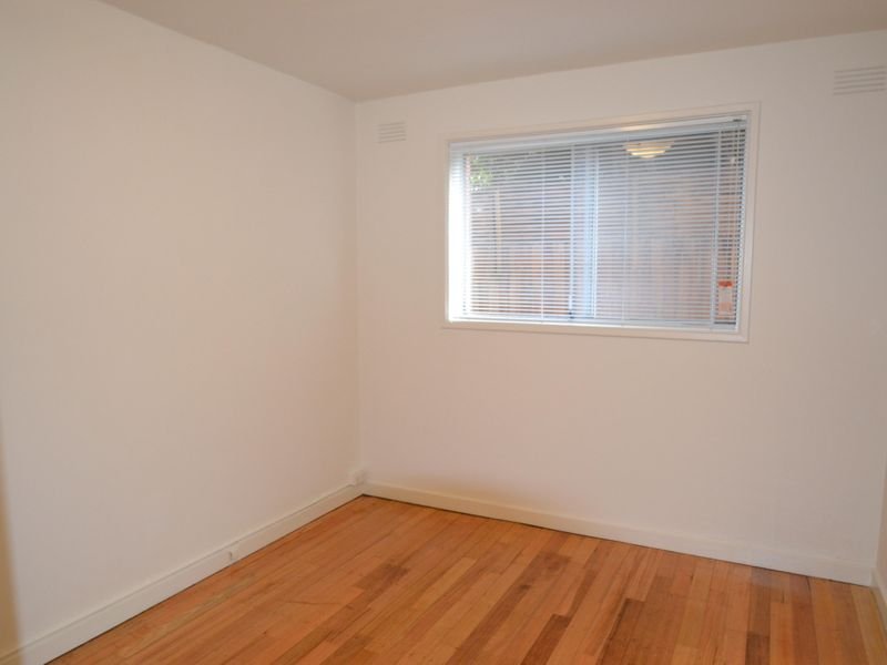Gallery: 4/84 Latrobe Street