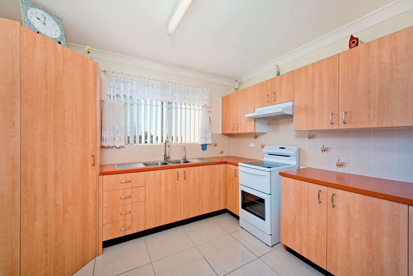 4/84 Lord Street LAURIETON 4