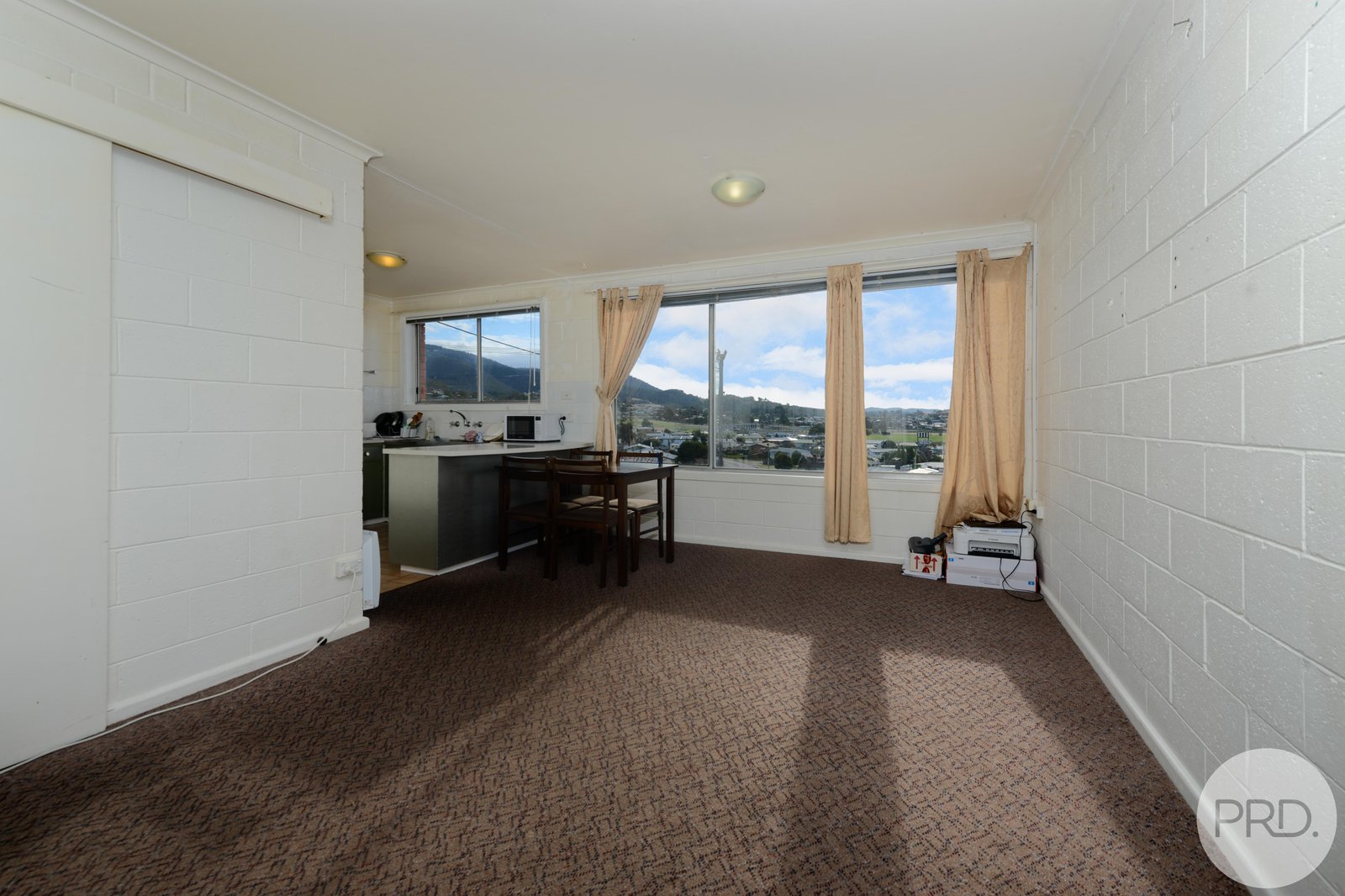 4/85 Box Hill Road CLAREMONT 7