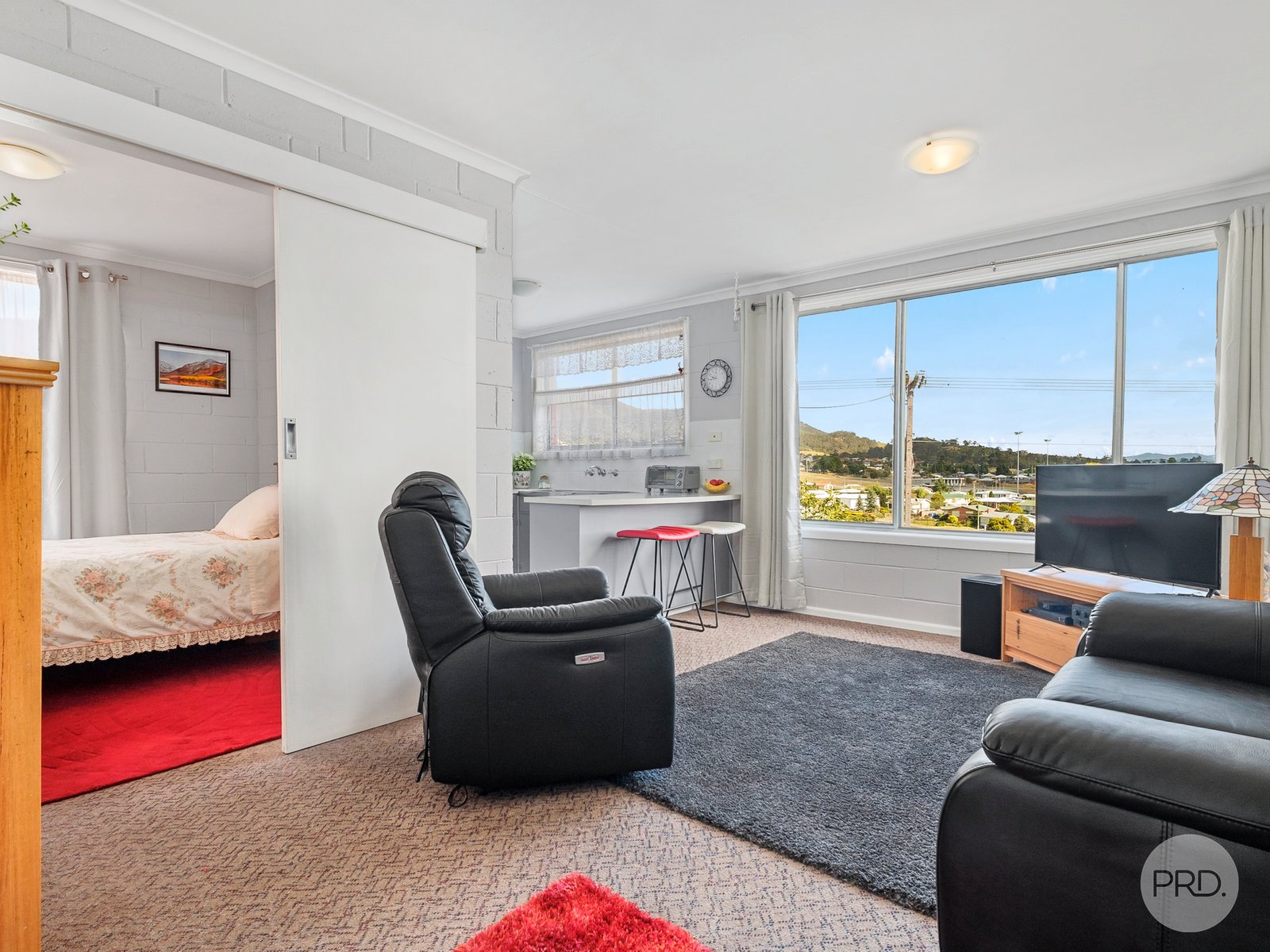 4/85 Box Hill Road CLAREMONT 9