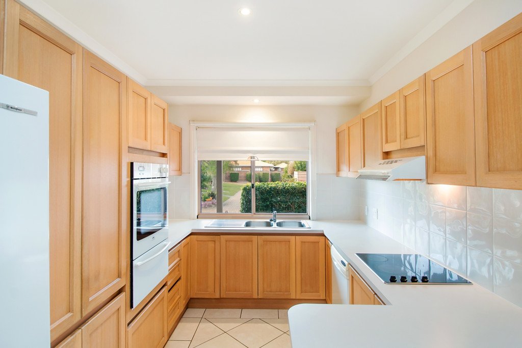 48/57-59 Leisure Drive BANORA POINT 2