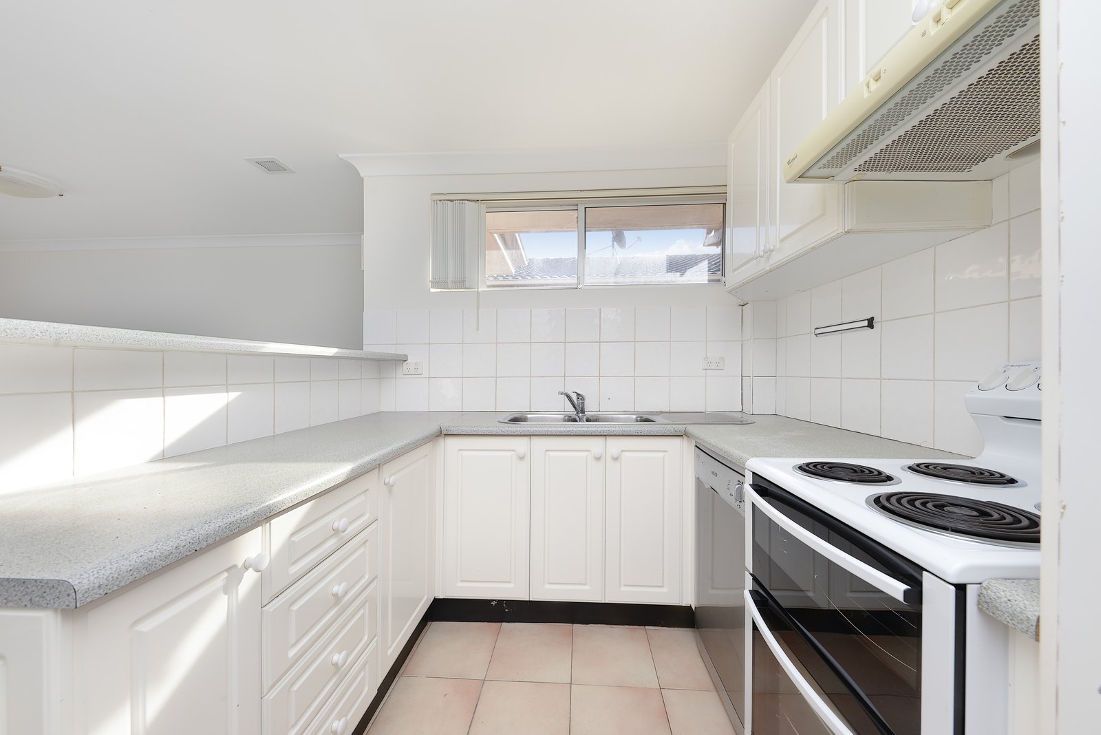 4/86 Yorktown Parade MAROUBRA 2