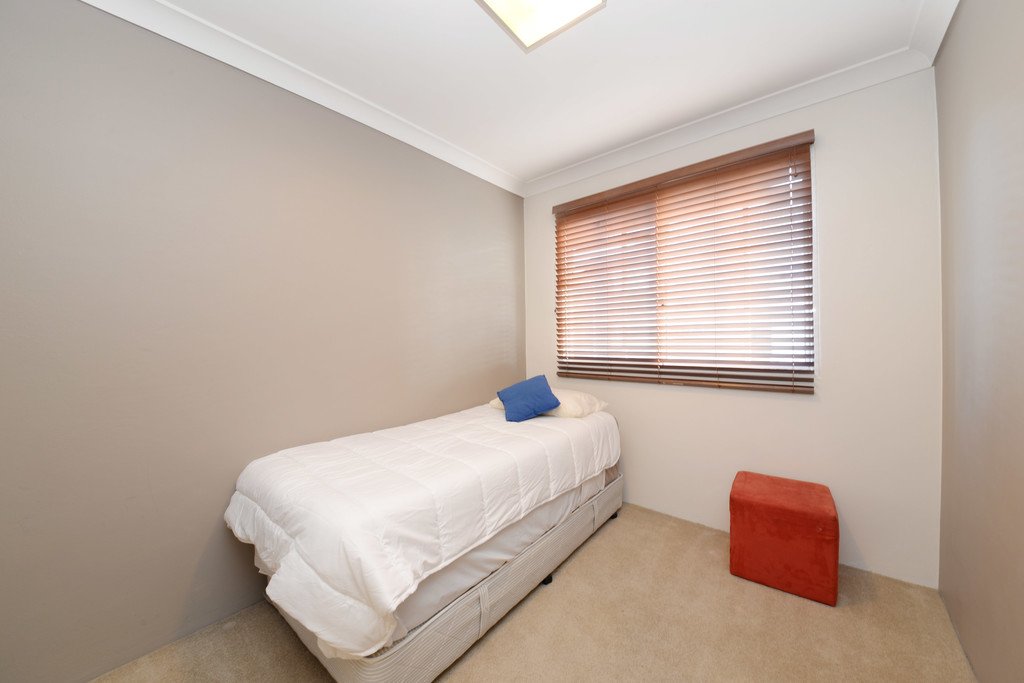 4/864 Botany Road MASCOT 6