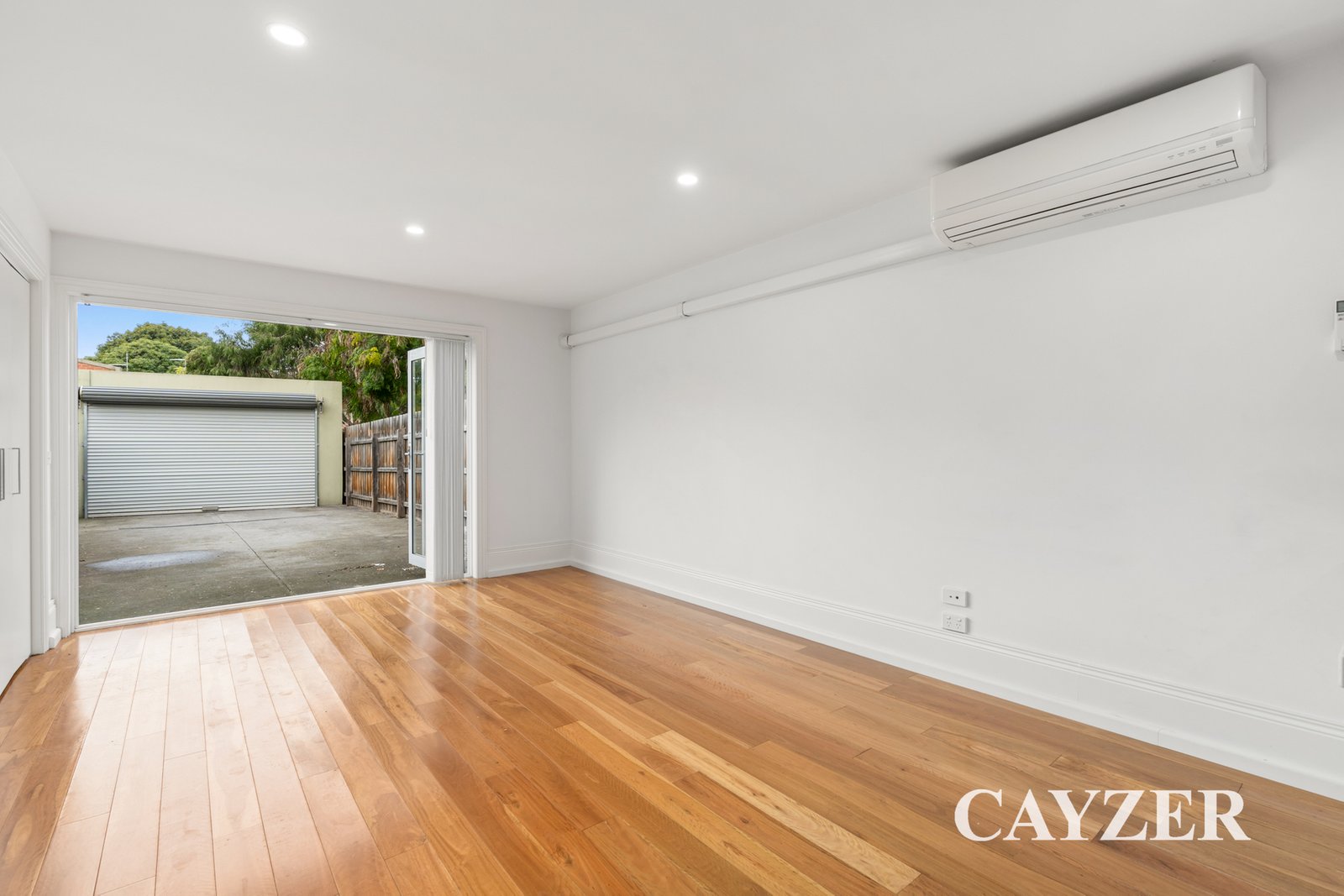 Gallery: 487 City Road