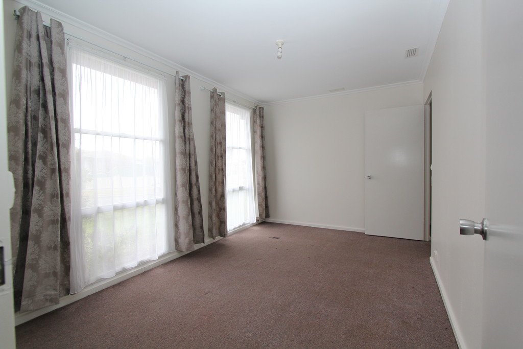 487 Gillies Road North WENDOUREE 4