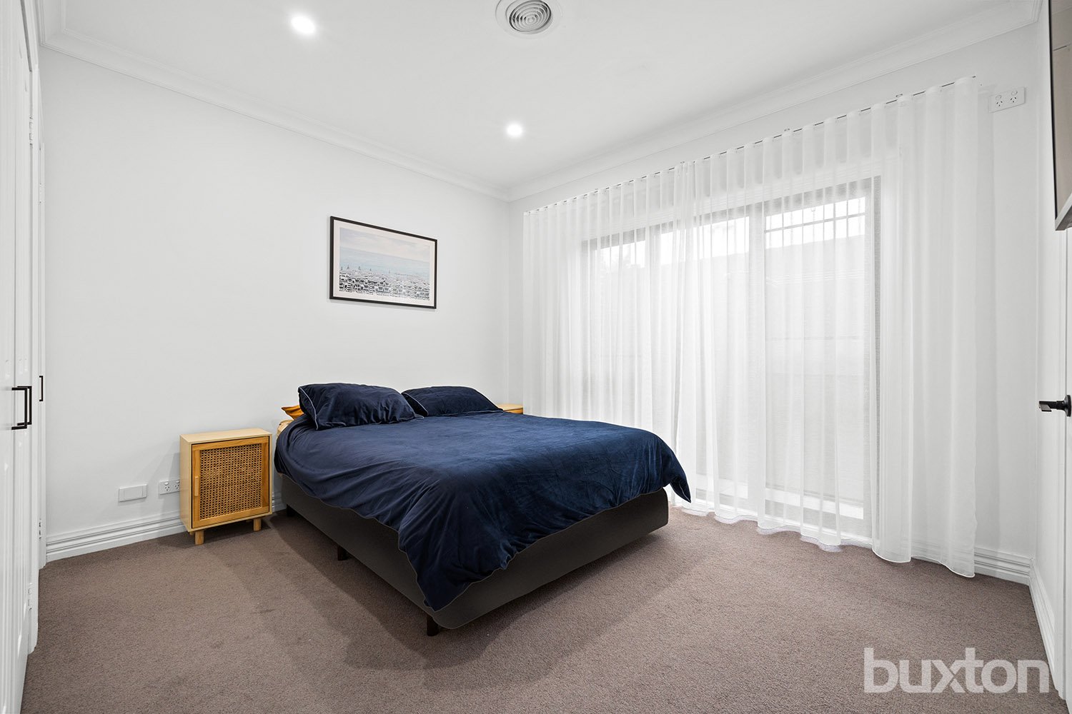 Gallery: 489 Bluff Road