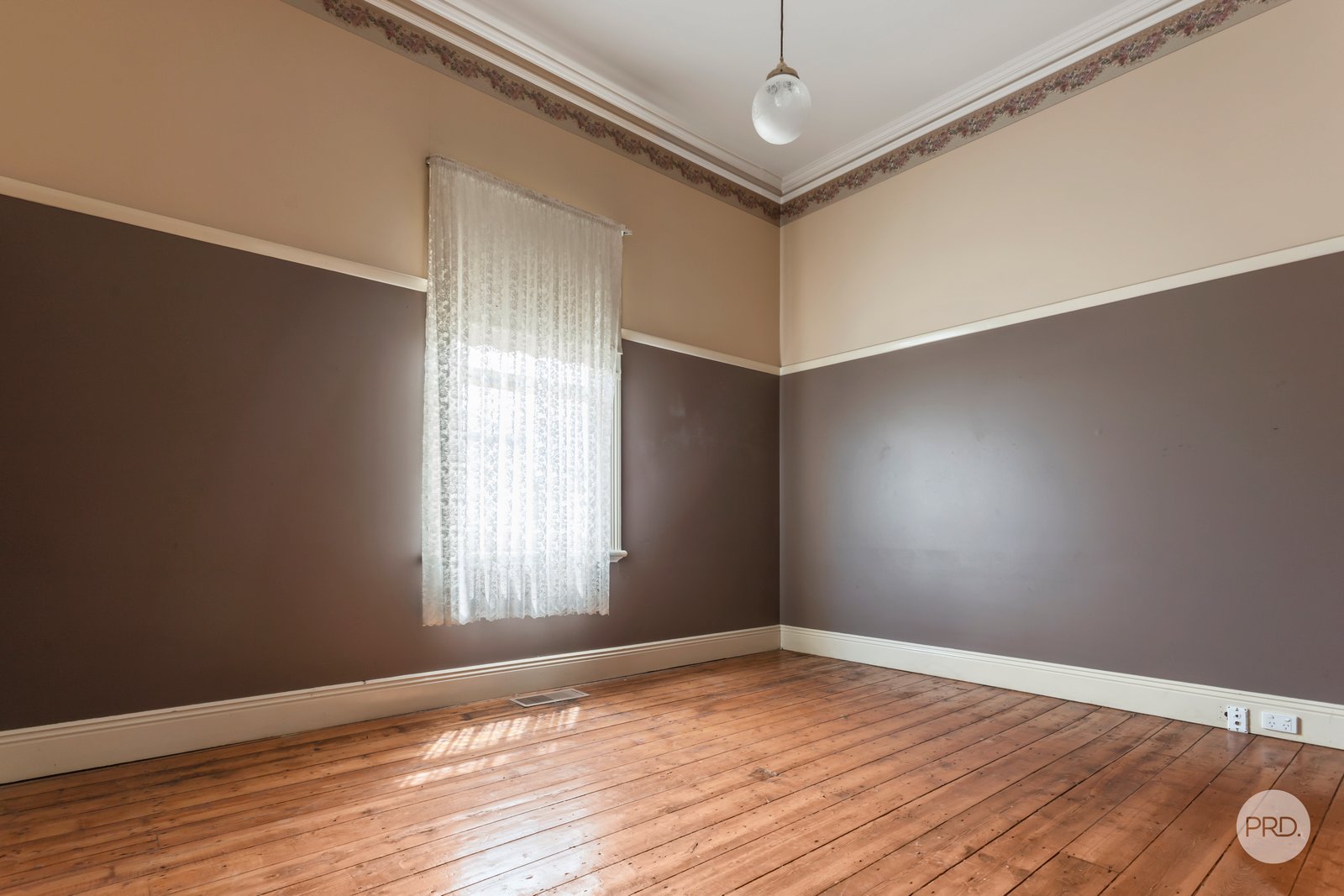 489 Napier Street WHITE HILLS 9