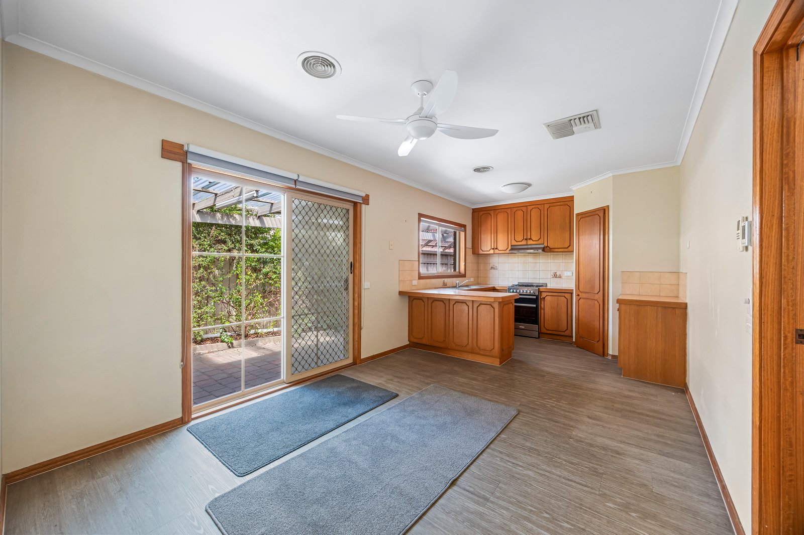 Gallery: 489 Wiltshire Lane