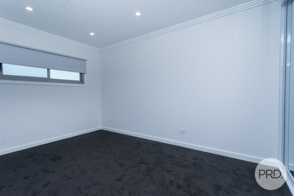 48A Brown Street PENRITH 12