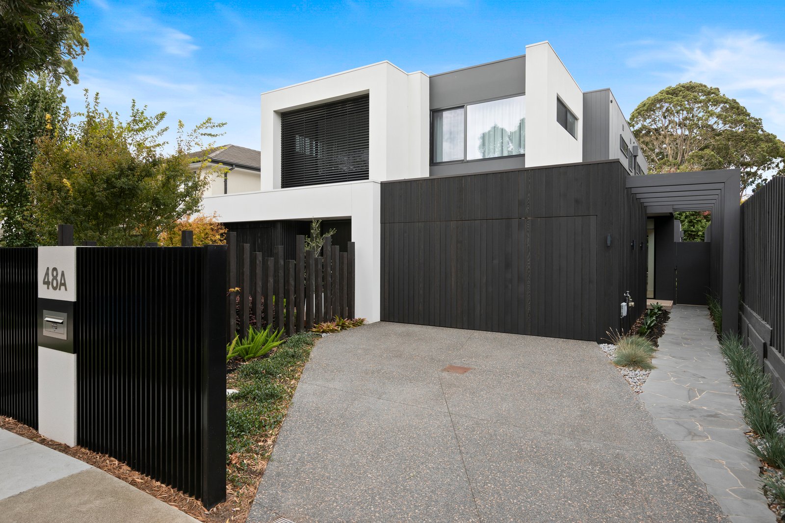 Gallery: 48A Haldane Street