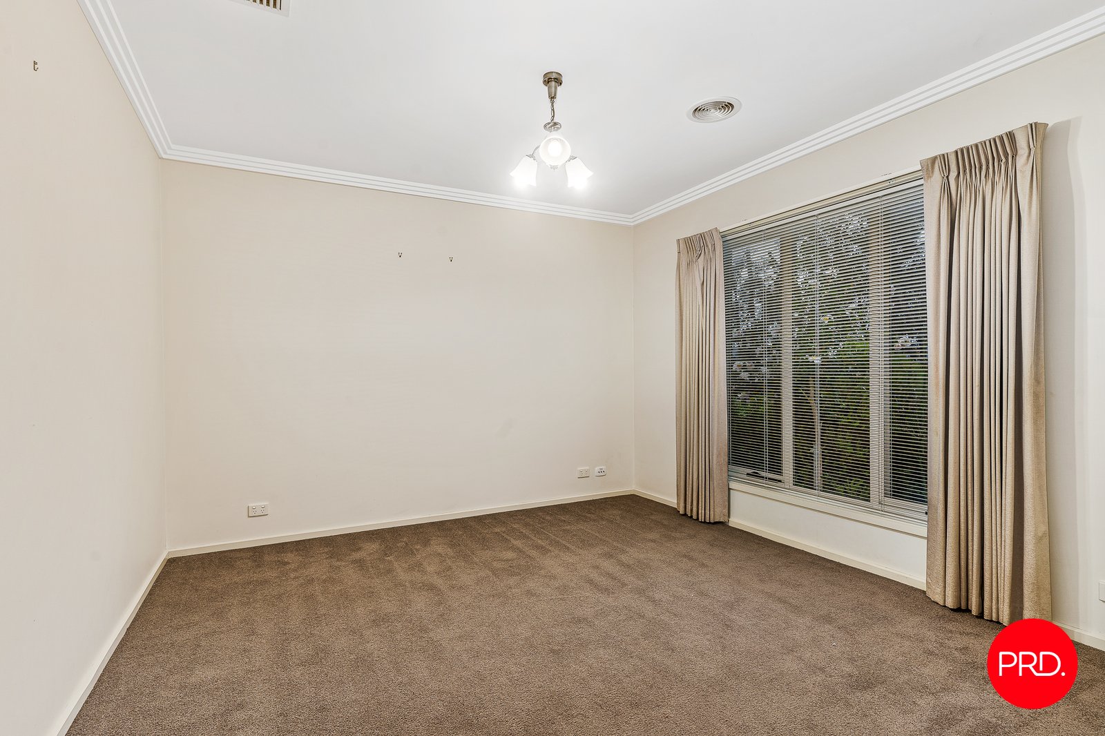 48a Norelle Crescent GOLDEN SQUARE 4