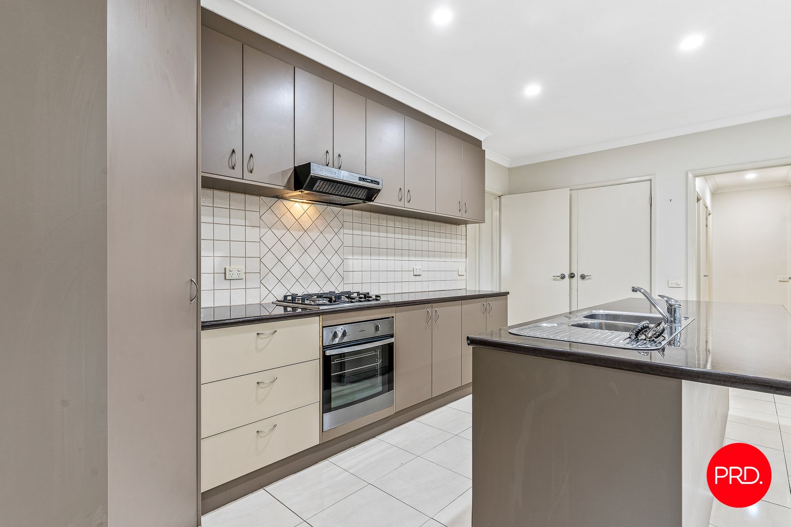 48a Norelle Crescent GOLDEN SQUARE 6