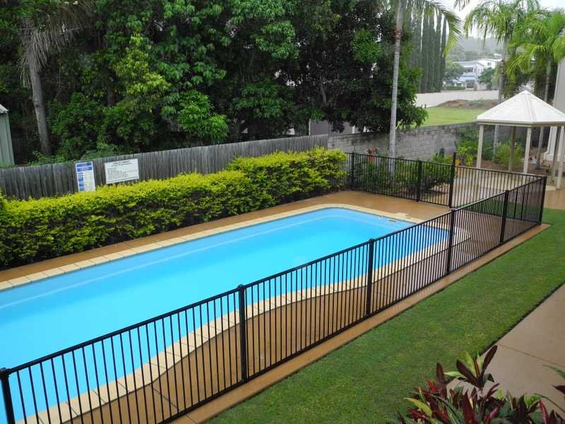 4/8A Wyndham Avenue BOYNE ISLAND 4