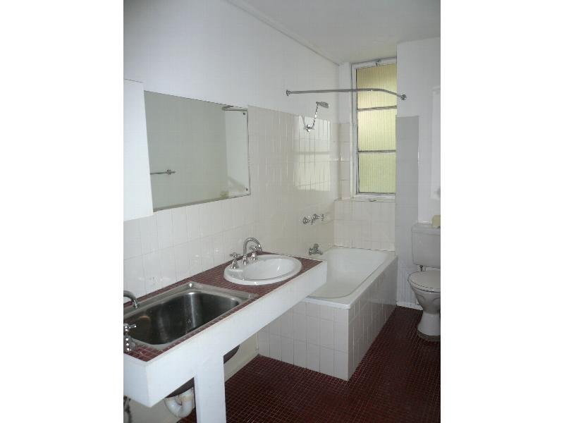 Gallery: 48B Napier Street