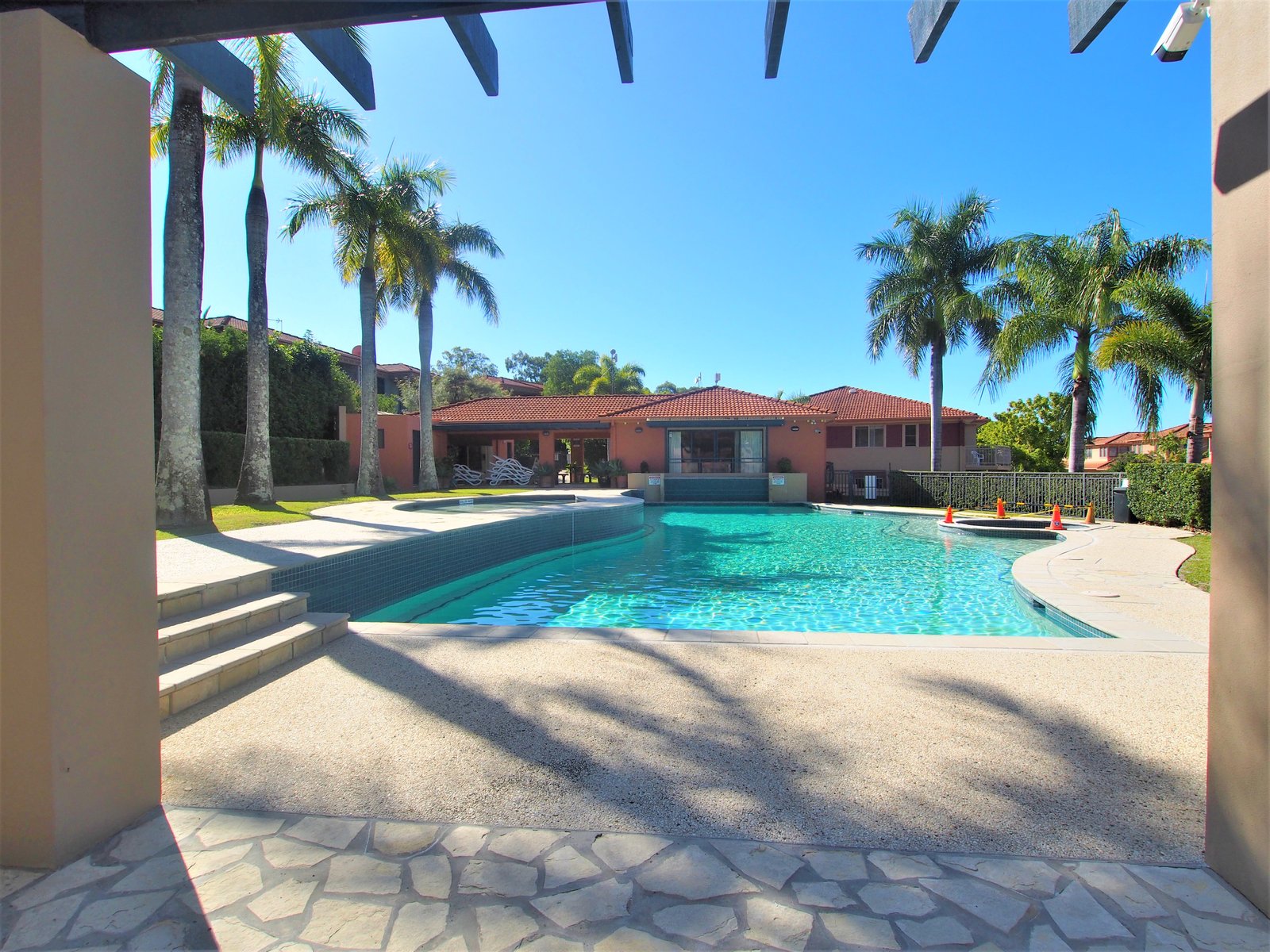 48b/4 University Drive ROBINA 2