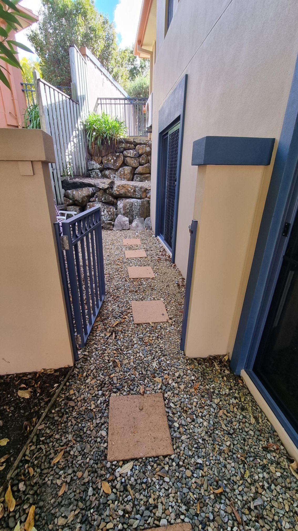 48b/4 University Drive ROBINA 6