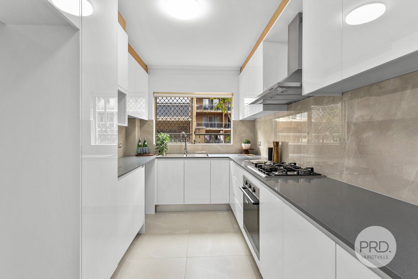 4/9-13 Wright Street HURSTVILLE 4