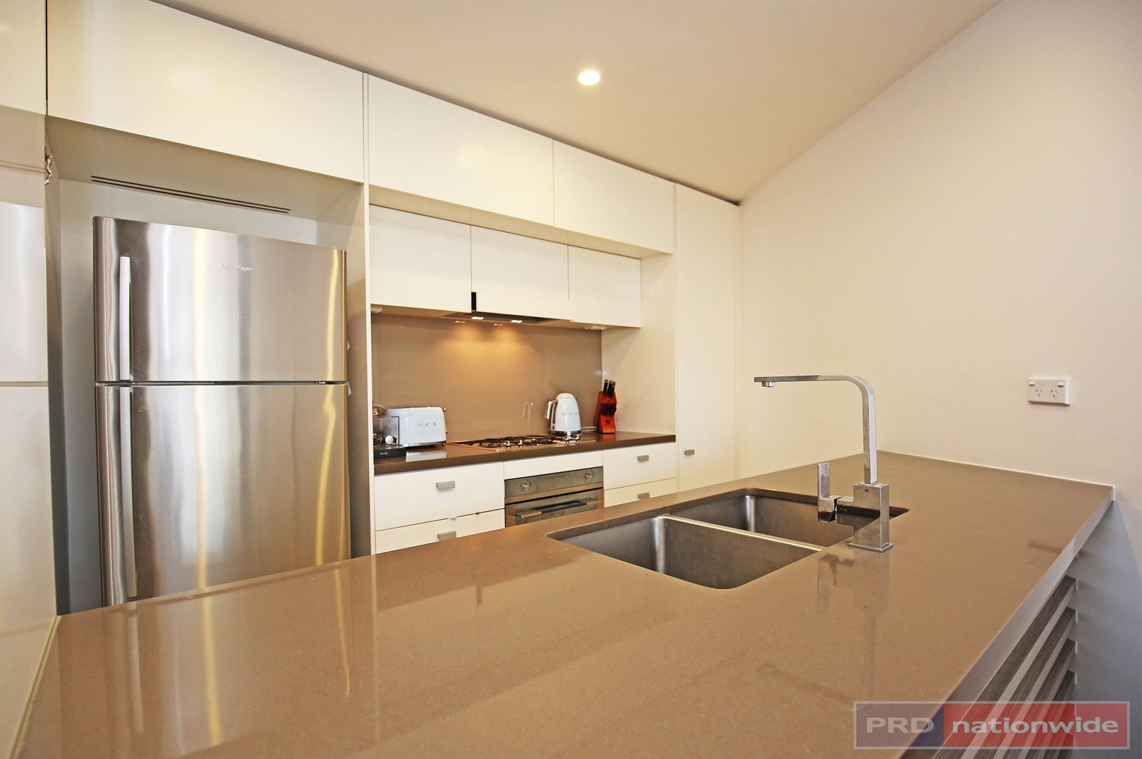 49 / 273a Fowler Road ILLAWONG 3