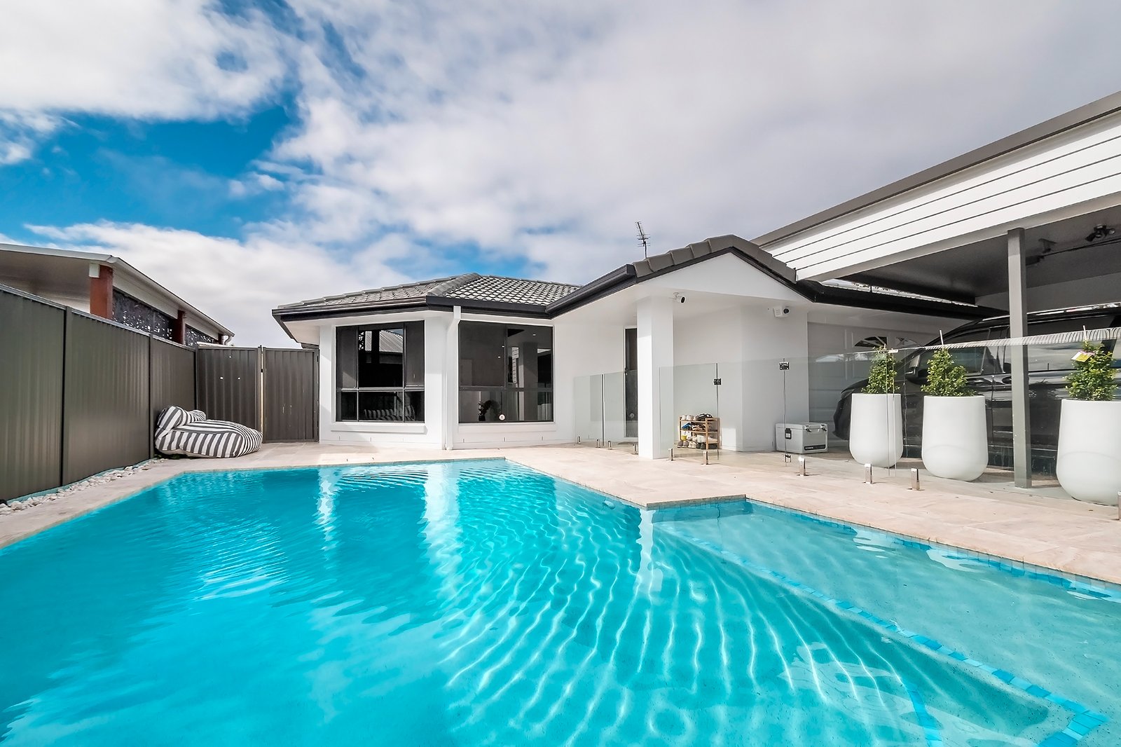 49 Alec Avenue MERMAID WATERS 1
