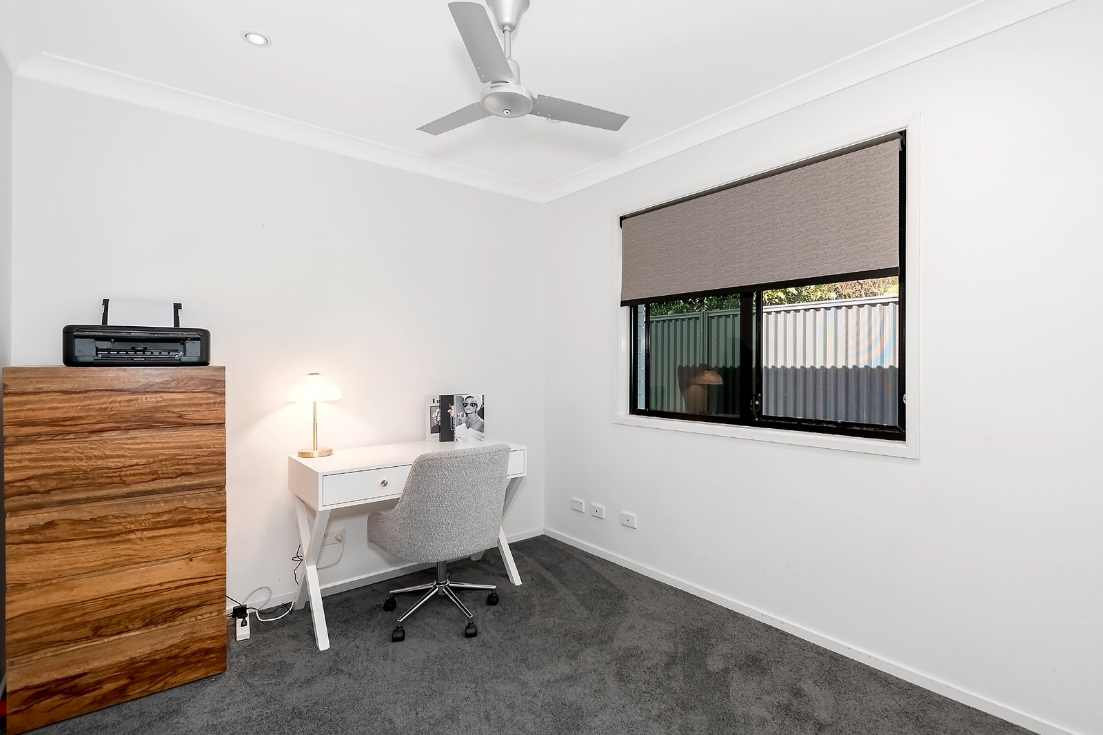 49 Alec Avenue MERMAID WATERS 9