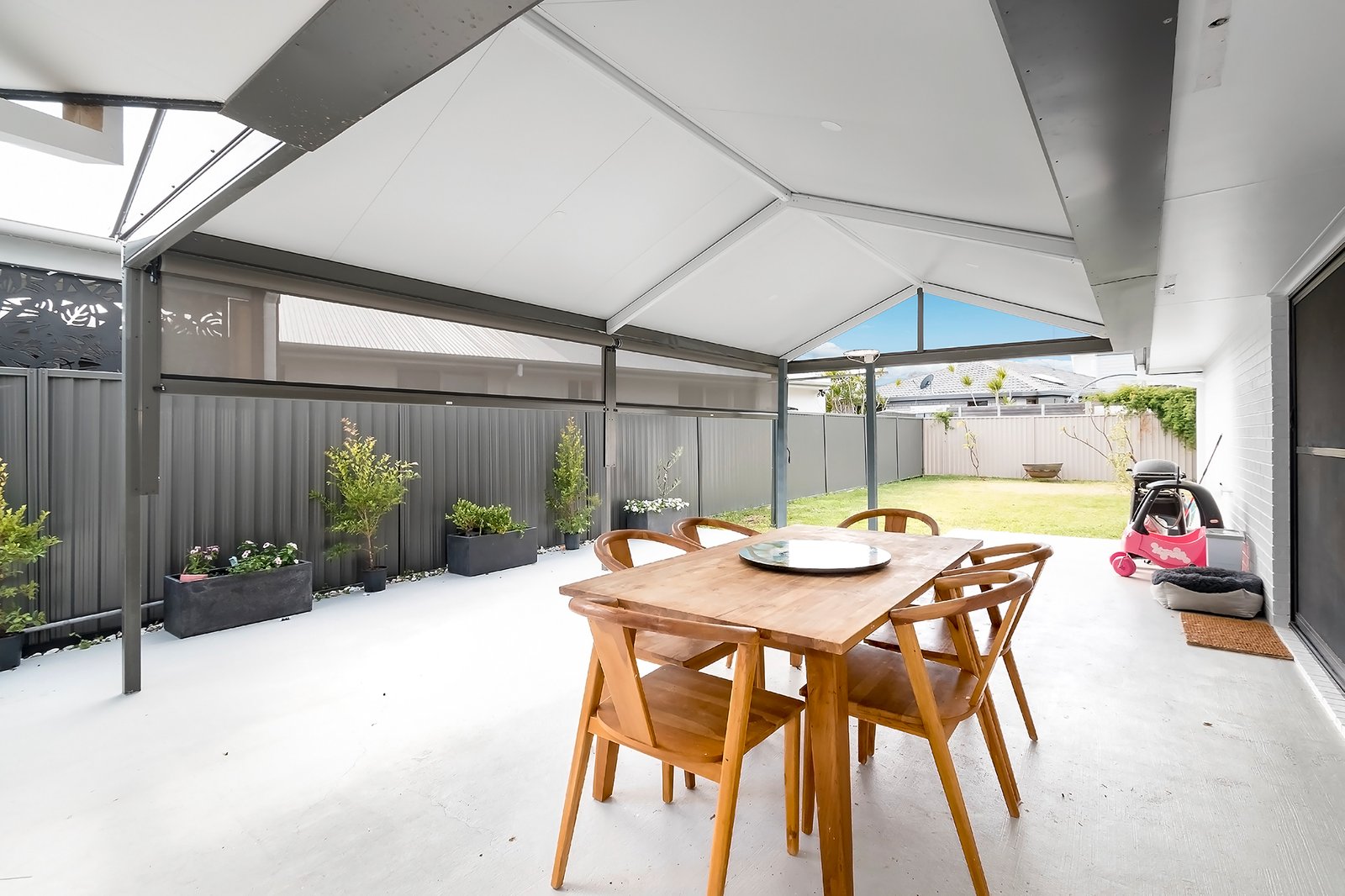 49 Alec Avenue MERMAID WATERS 11