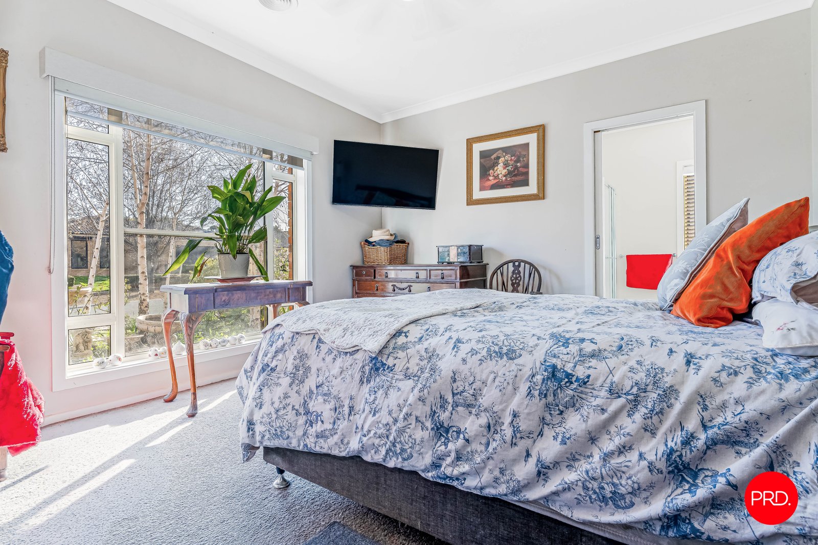 49 Alexander Close STRATHFIELDSAYE 5