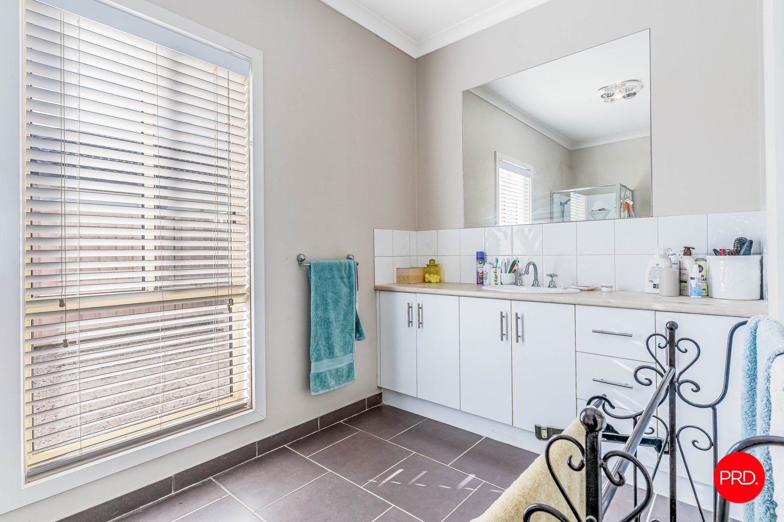 49 Alexander Close STRATHFIELDSAYE 6