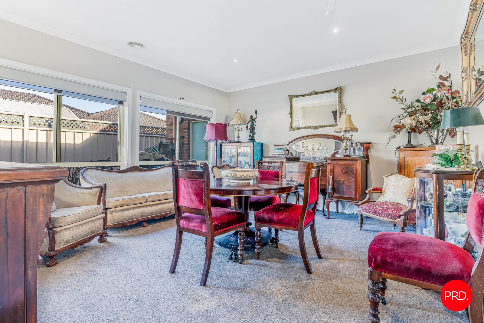 49 Alexander Close STRATHFIELDSAYE 10