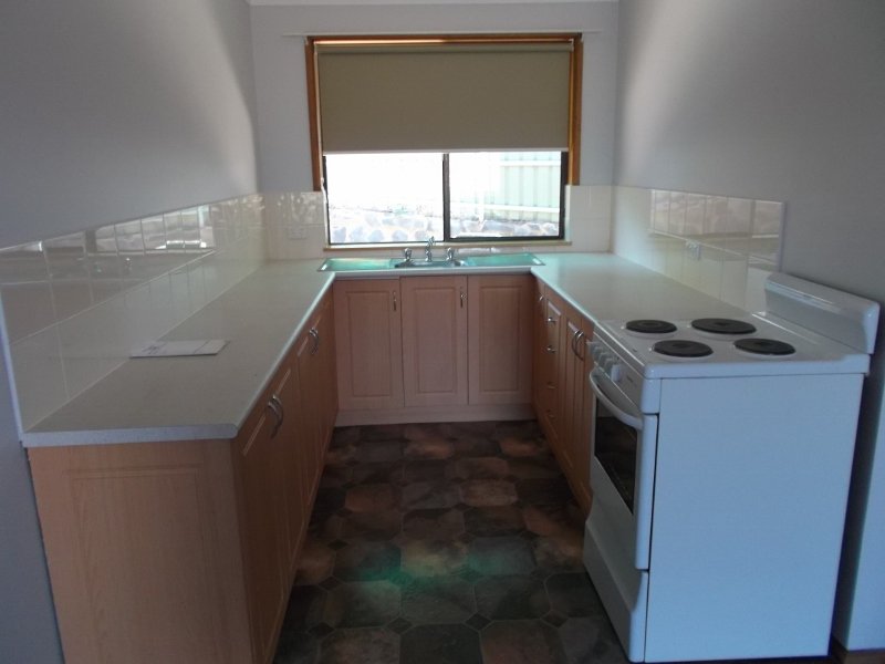 4/9 Anderson Place TUMUT 3