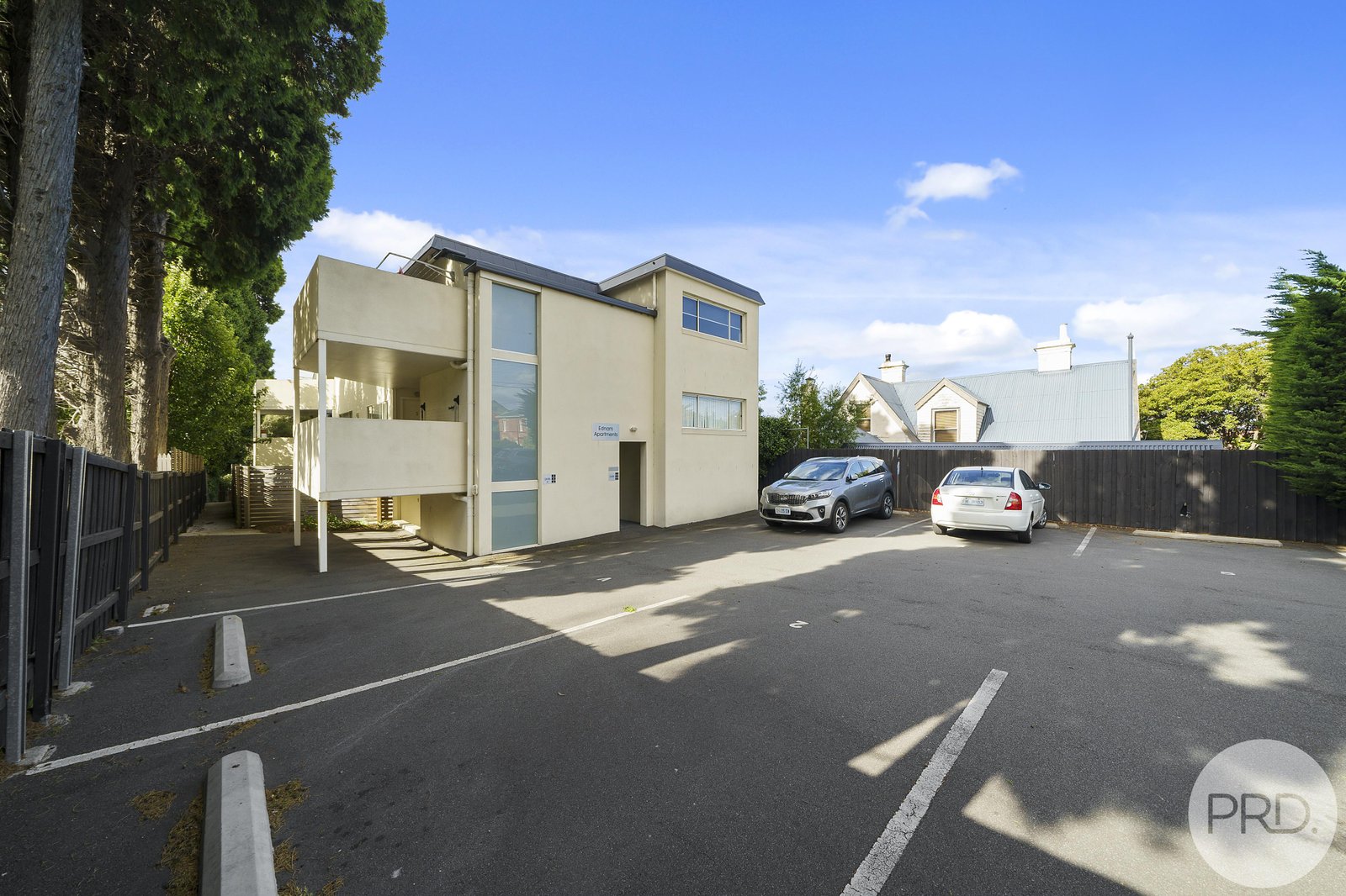 4/9 Augusta Road NEW TOWN 16