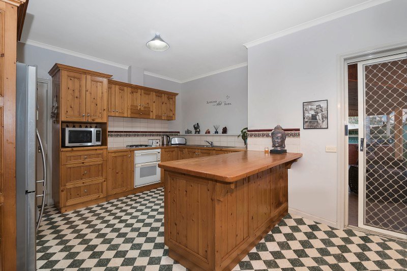 49 Averys Road JACKASS FLAT 2