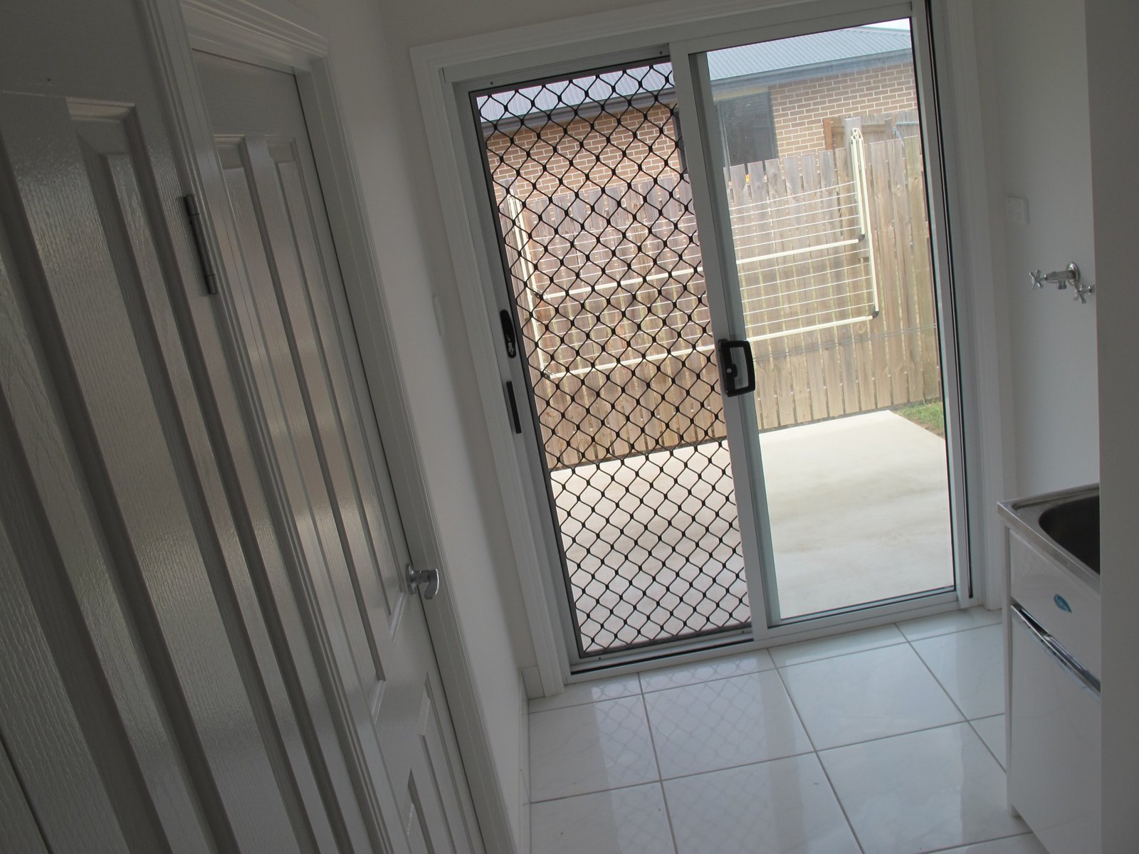 49 Bauhinia Street BOYNE ISLAND 5