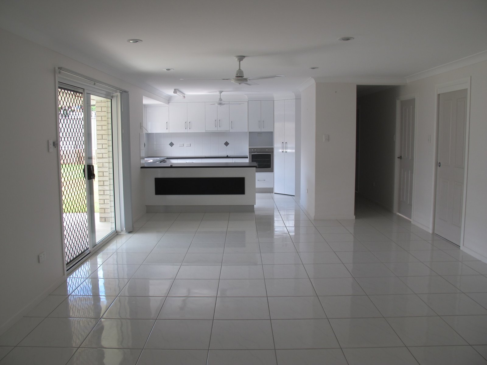 49 Bauhinia Street BOYNE ISLAND 7