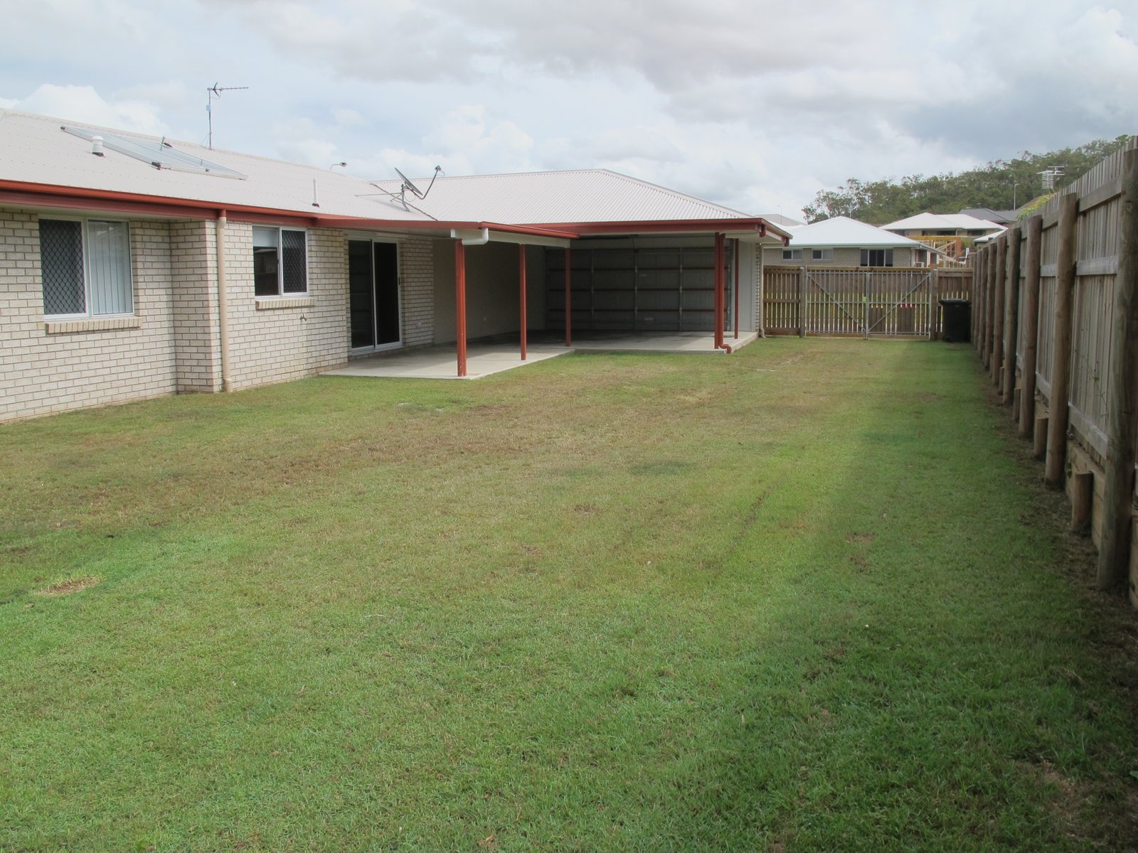 49 Bauhinia Street BOYNE ISLAND 12