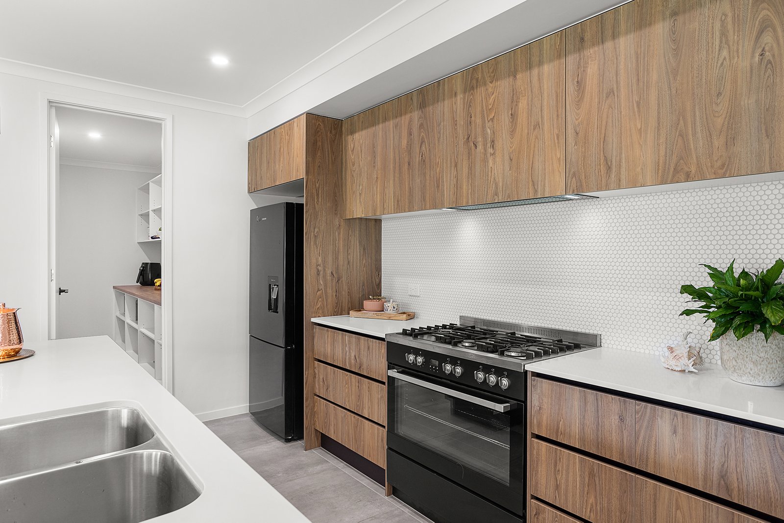49 Beames Crescent CANNON VALLEY 4