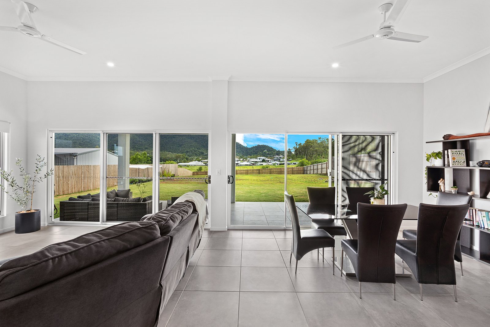 49 Beames Crescent CANNON VALLEY 5