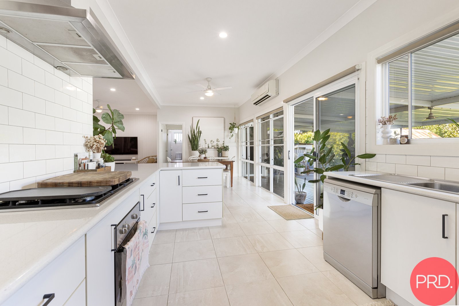 49 Belmore Road LORN 3