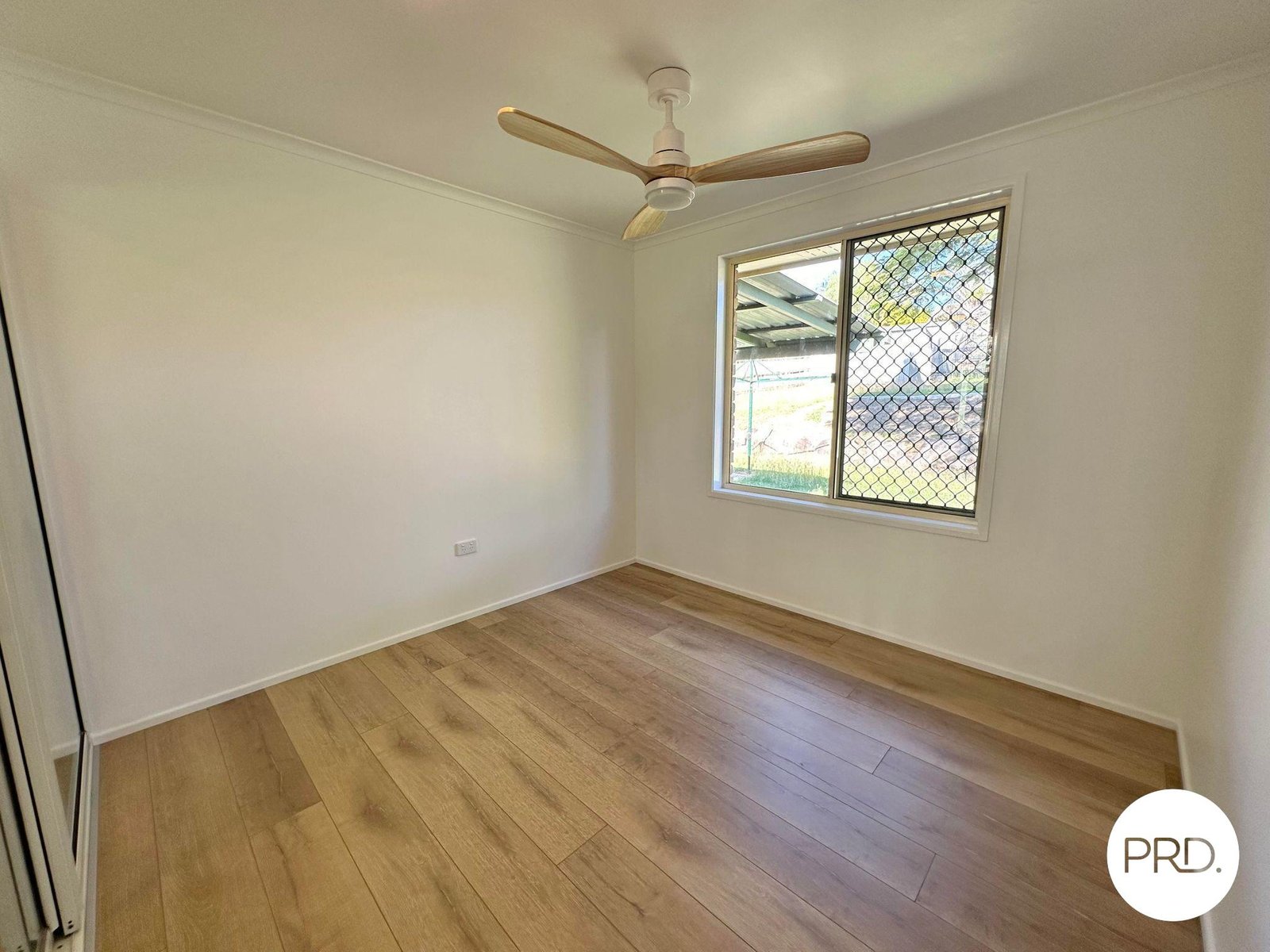 49 Beltana Drive BOYNE ISLAND 8