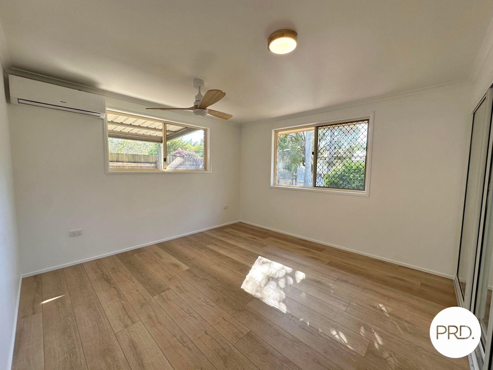 49 Beltana Drive BOYNE ISLAND 9