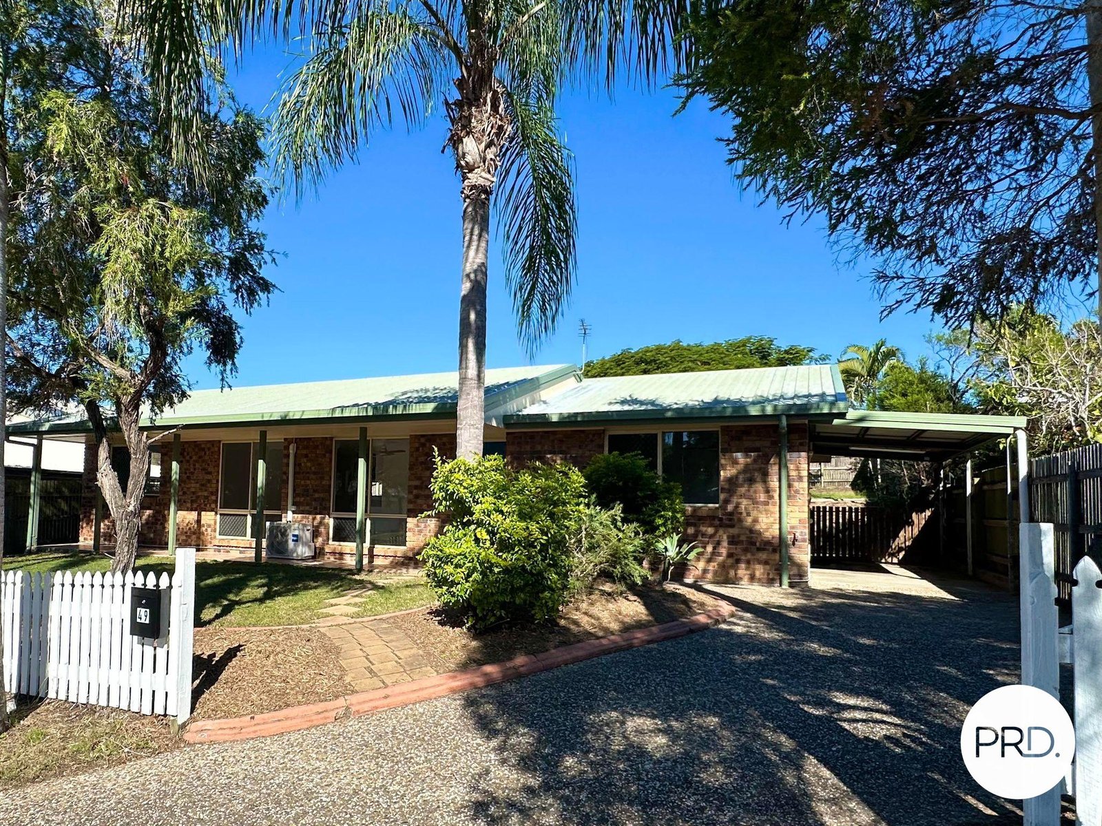 49 Beltana Drive BOYNE ISLAND 17