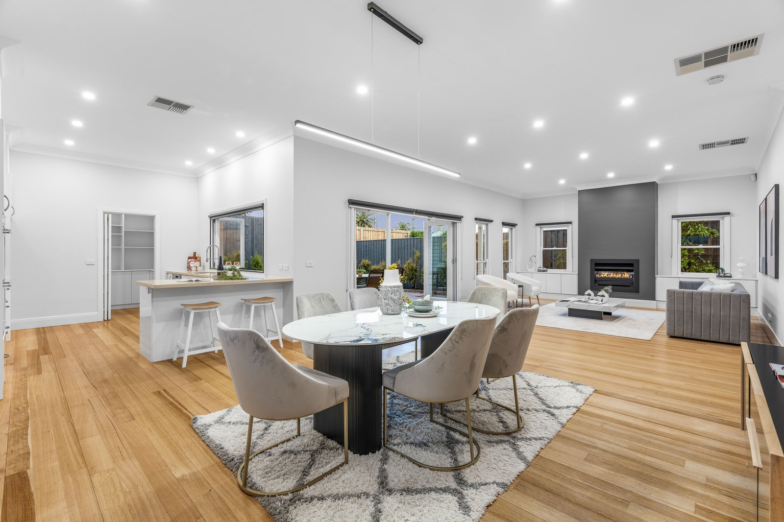Gallery: 49 Bent Street