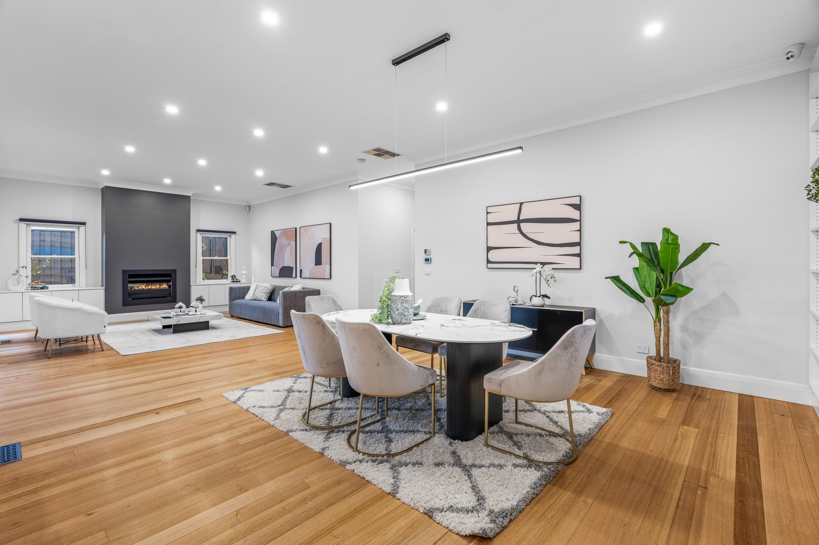 Gallery: 49 Bent Street