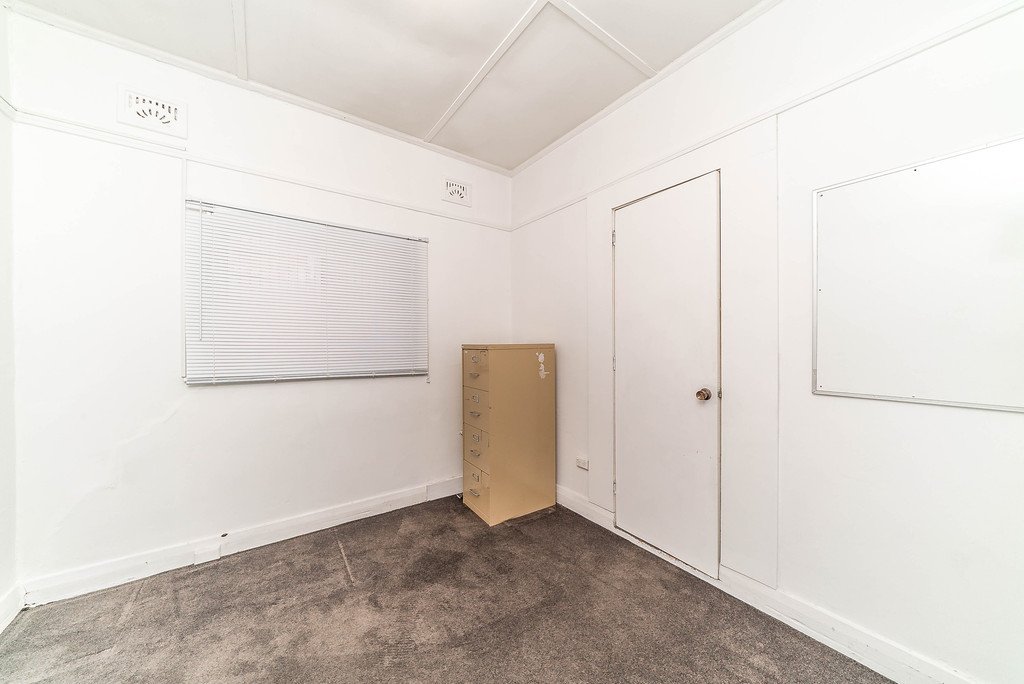 49 Berry Street WAGGA WAGGA 3