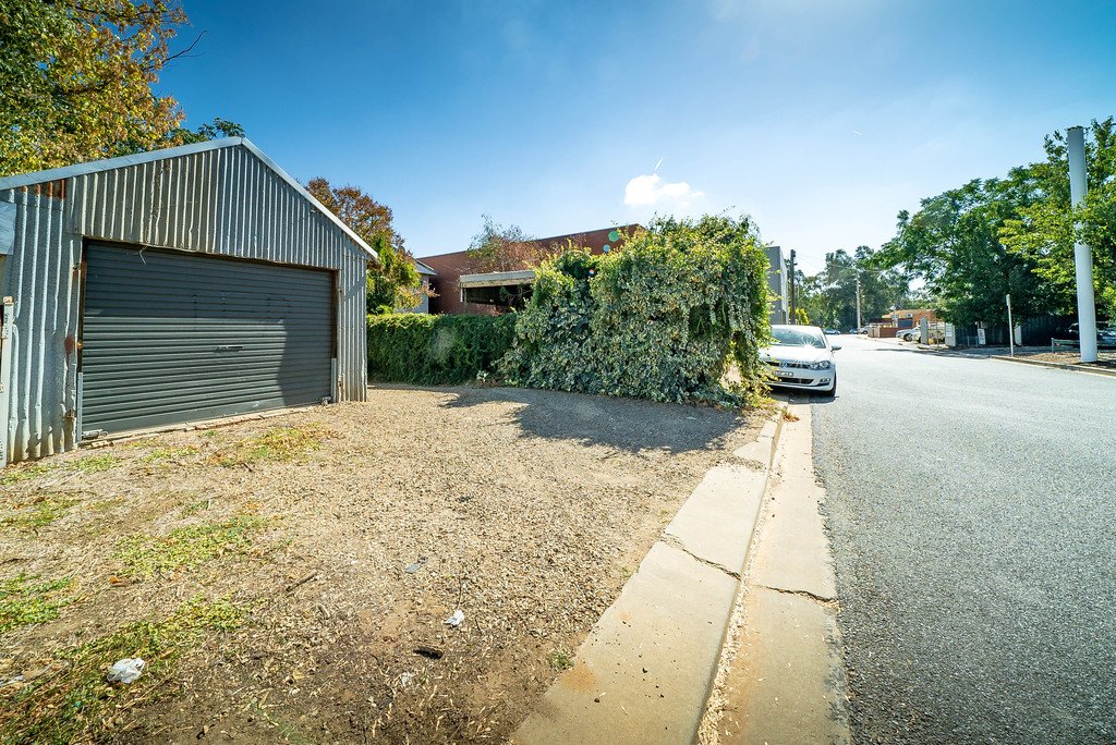 49 Berry Street WAGGA WAGGA 8